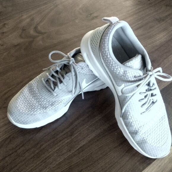Nike Air Max Thea Size 8 - Picture 3 of 9